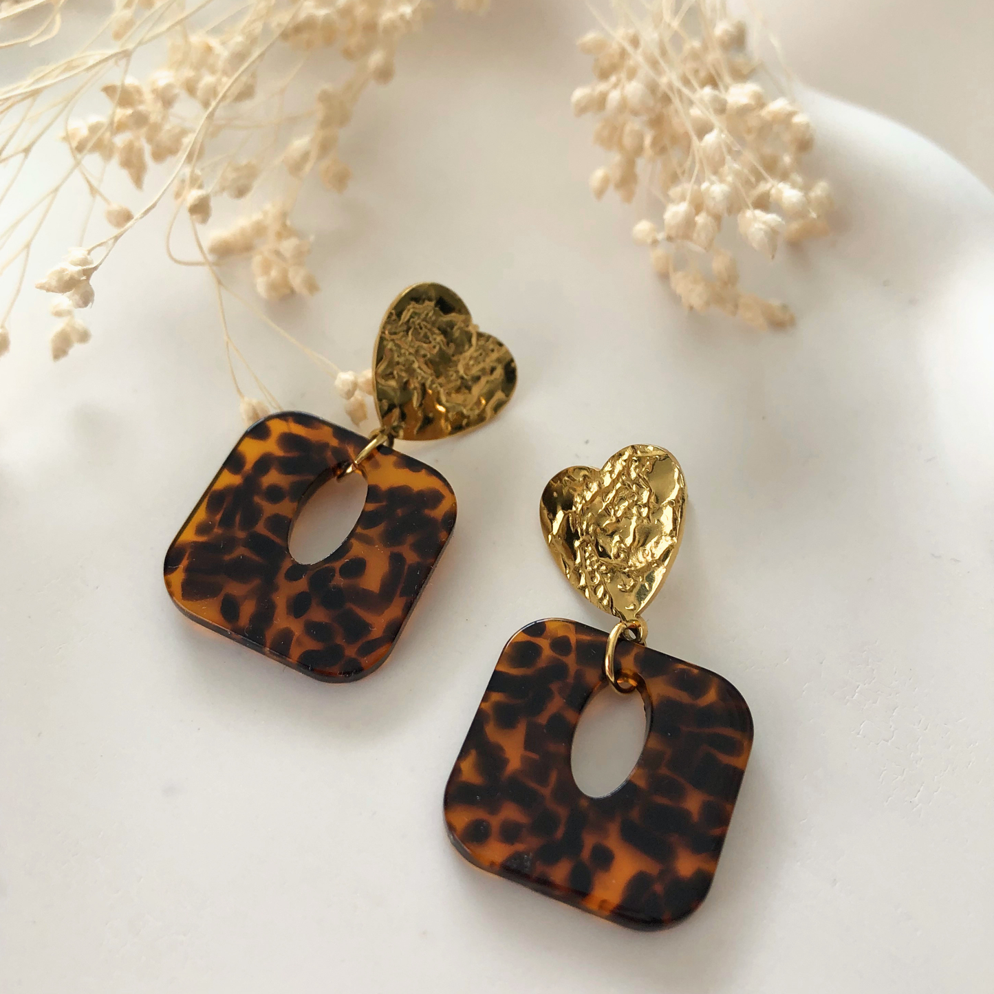 BOUCLES D'OREILLES AMBRE (léopard & cœur doré)