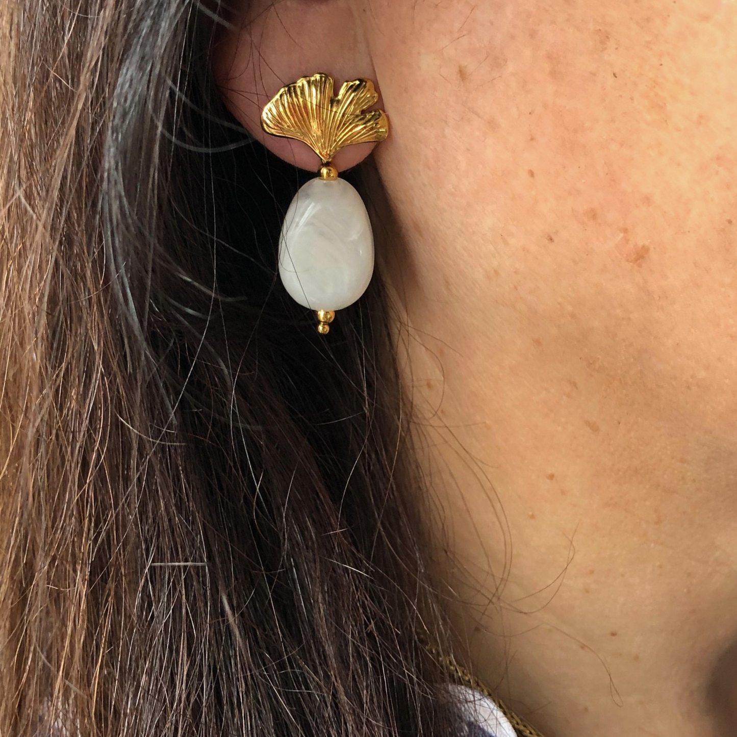 BOUCLES D'OREILLES ÉLIA - Ginkgo perle blanche