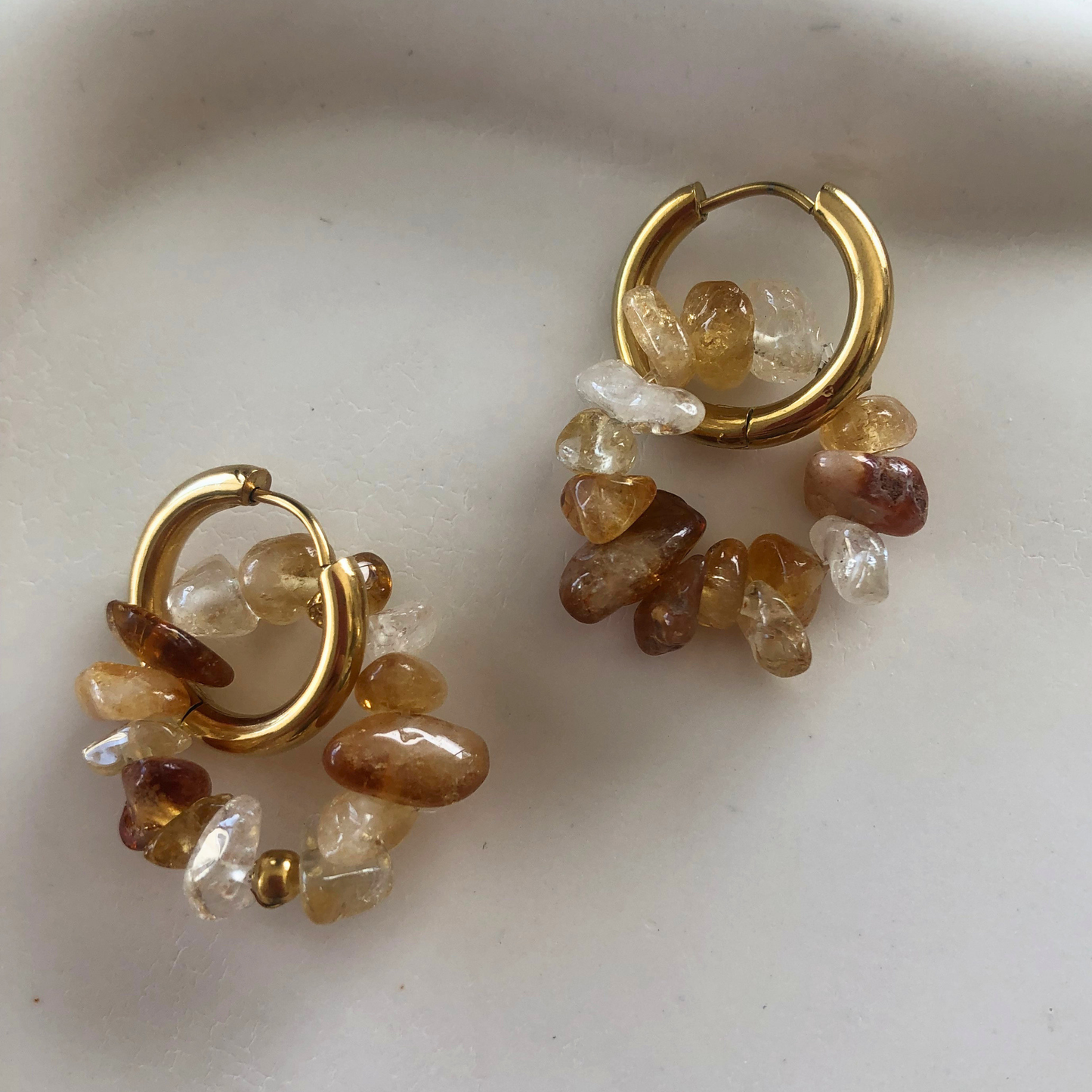 BOUCLES D'OREILLES LAURIE - créoles perles chips citrine