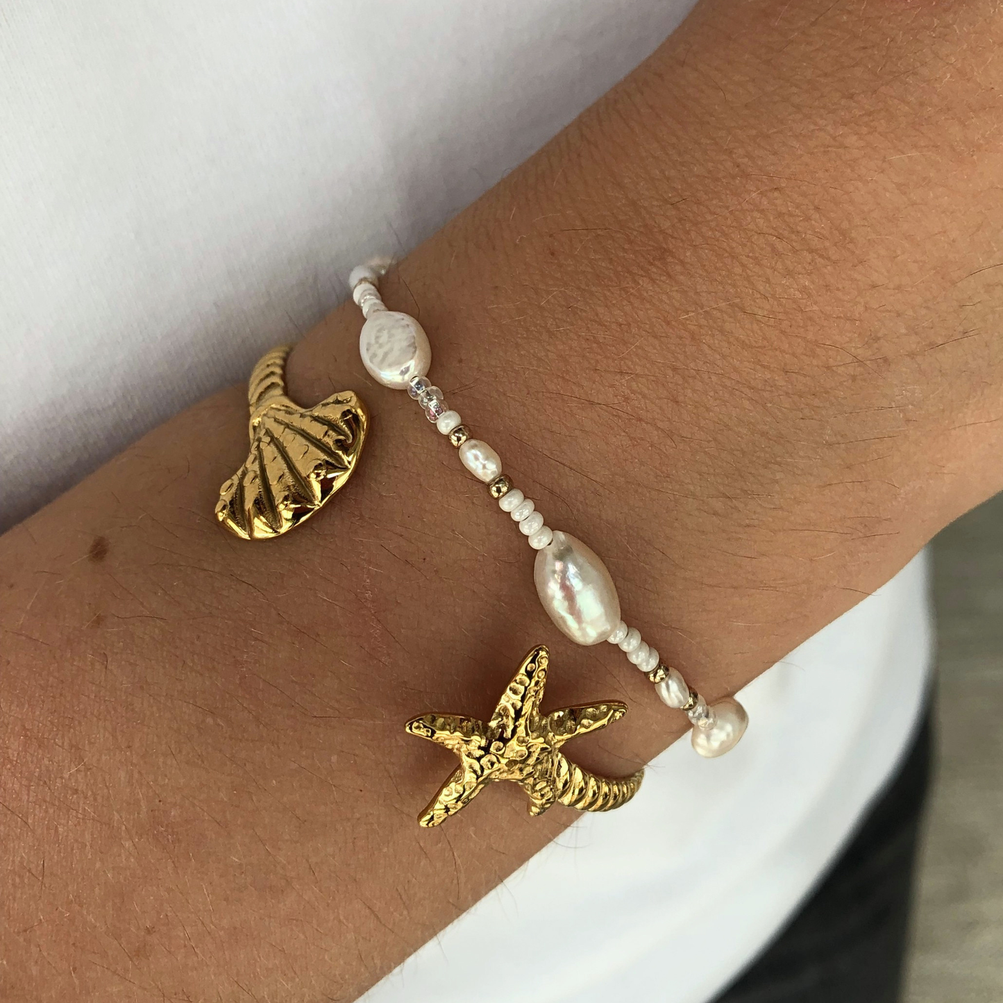 BRACELET CLÉA – perles de rocaille et perles d'eau douce